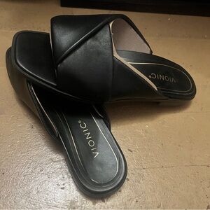 Vionic Women's Black Leather Mules -worn once